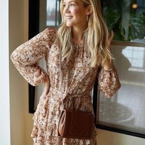 Express Florql Metallic tie waist tiered mini dress long sleeve size Large NWT